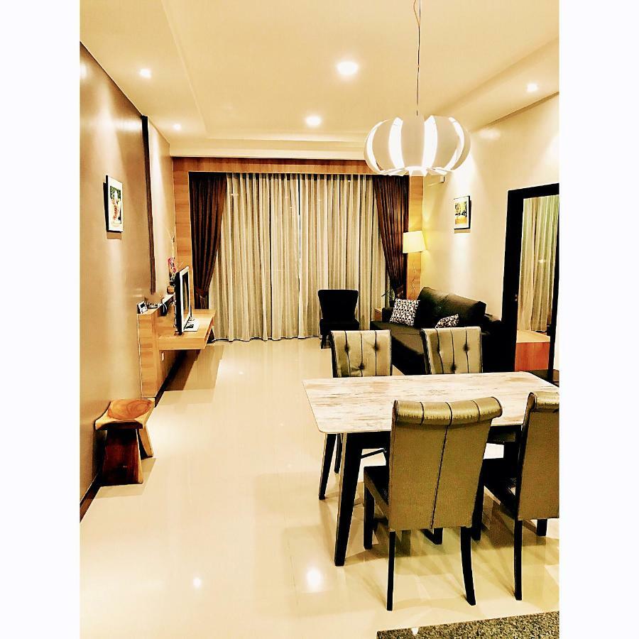Imperial Grand Suite Apartment Кучинг Экстерьер фото
